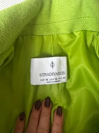 Abrigo exclusivo verde largo