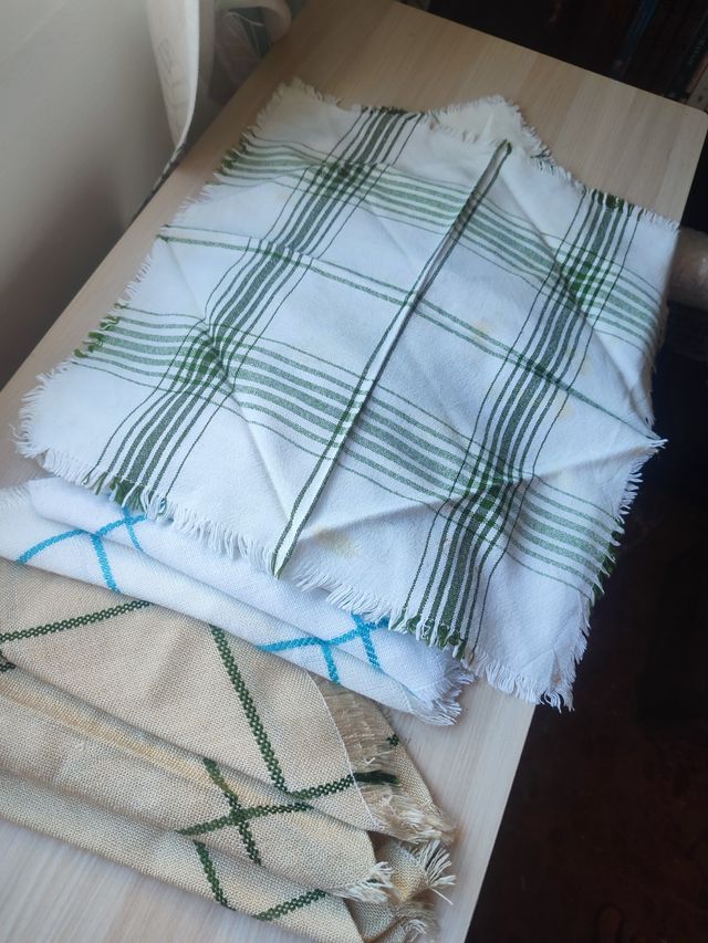 Lote SERVILLETAS tela 40x40 (16 uds) – cuadros