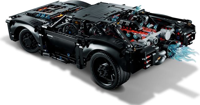 LEGO Technic 42127 Batman Batmobile