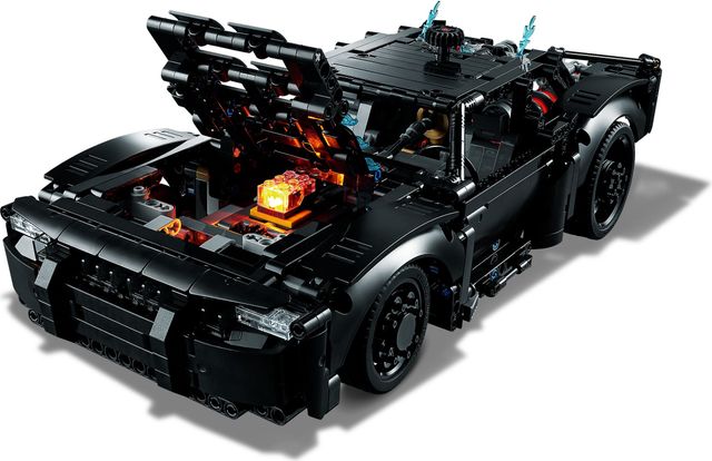 LEGO Technic 42127 Batman Batmobile