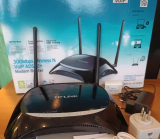 TP-Link 300Mbps Wireless N VoIP ADSL2+ Modem Route