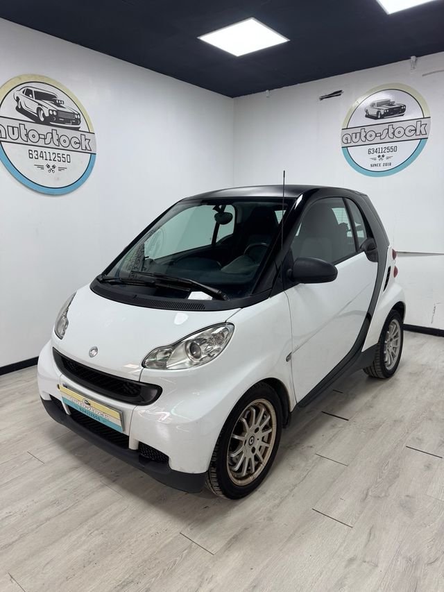 smart fortwo 2011 / AUTOMATICO / PANTALLA / C /