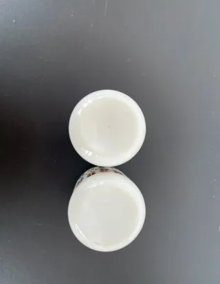 Set saliera e pepiera decorata