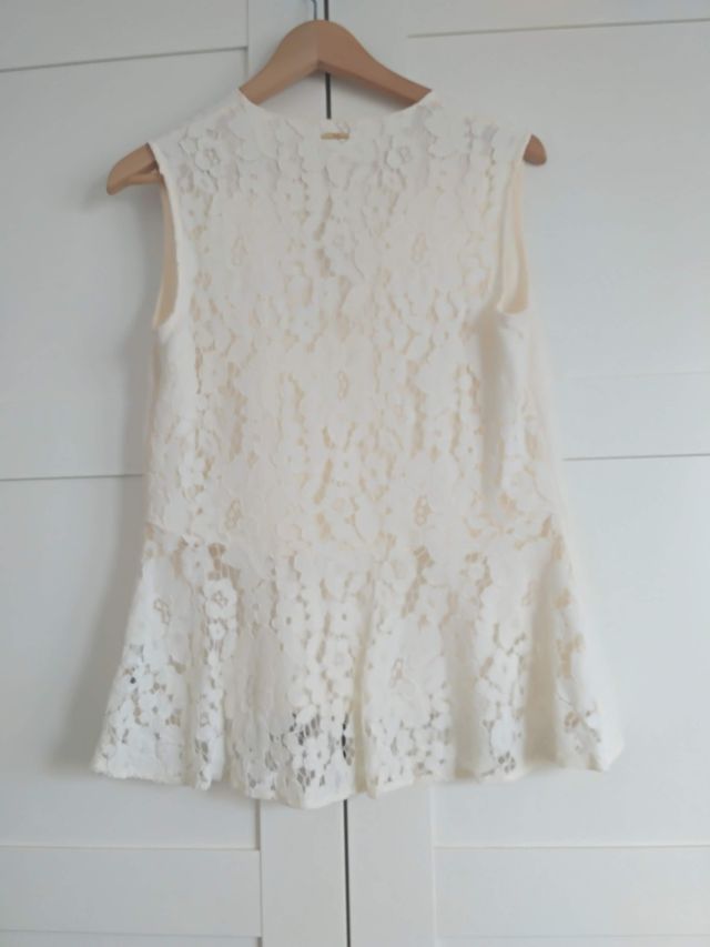 Top con brocado de la marca Yera Talla S