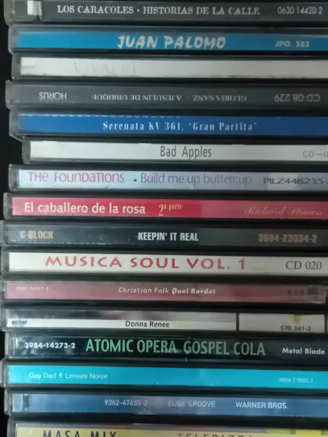 Lote 3 di 100 CD Musica Varia