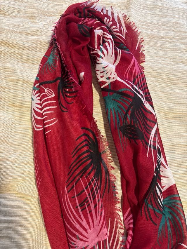 Lote 4 pañuelos estampados