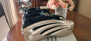 Adidas Harden Volume 9 Scarpe da Basket