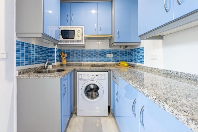 Apartamento tipo duplex, paseo marítimo Fuengirola