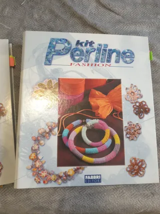 Perline di vetro assortite + guida pratica