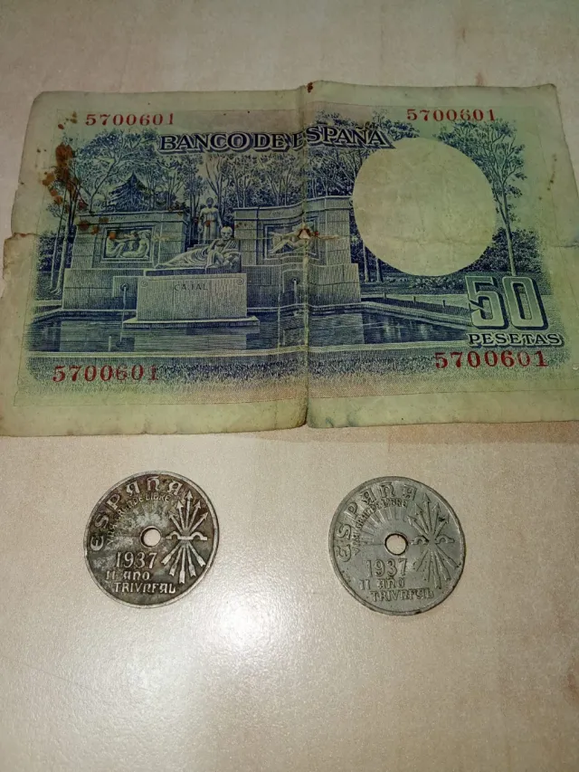 Billete 50 Pesetas 1935 + 2 Monedas 25 Cts 1937