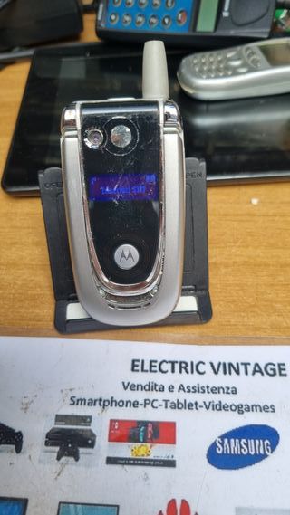 9469N-cellulare Motorola V600