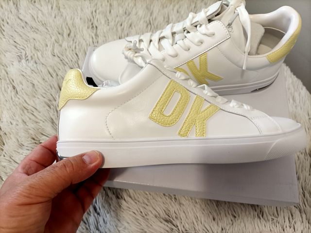 Zapatillas Blancas y Amarillas Talla 40