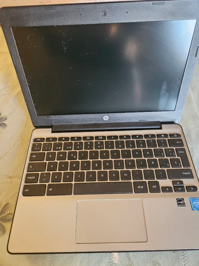 HP Chromebook 11a-na0025ng
