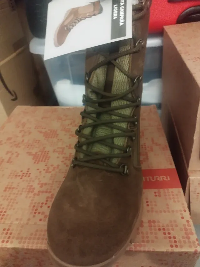 Botas de montaña hombre marrones