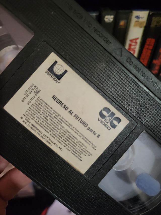 Regreso al Futuro 2 VHS 1ª Edición Videoclub