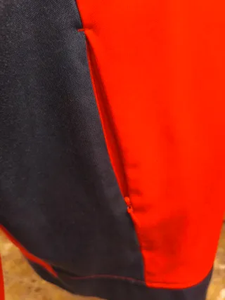 Chaqueta Vintage Adidas talla XL como nueva.