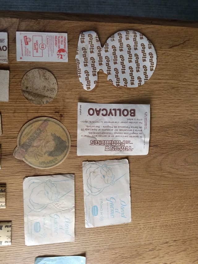 Lote 13 cromos Matutano, Danone, Bollycao...