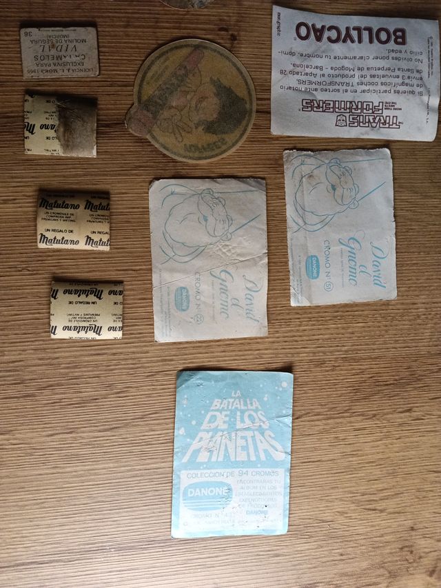 Lote 13 cromos Matutano, Danone, Bollycao...