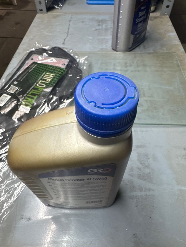Aceite GRO 5W40 Scooter 4T