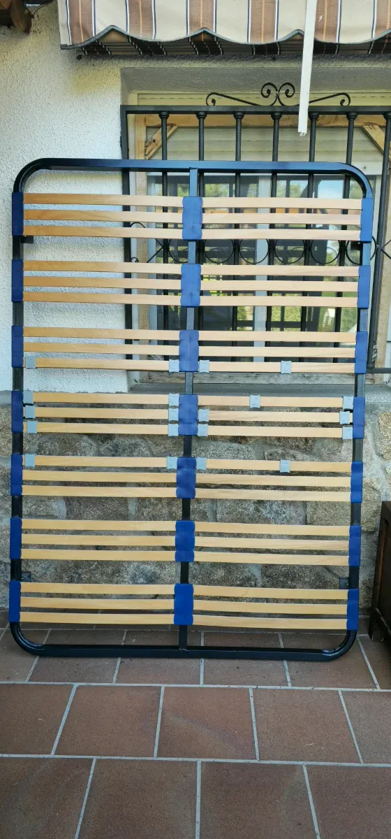 Somier 1,35x1,90 con patas