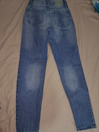 Pantalón vaquero Bershka azul