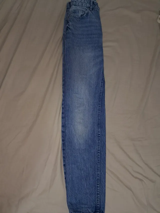 Pantalón vaquero Bershka azul