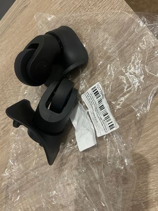 Rueda de maleta universal negra