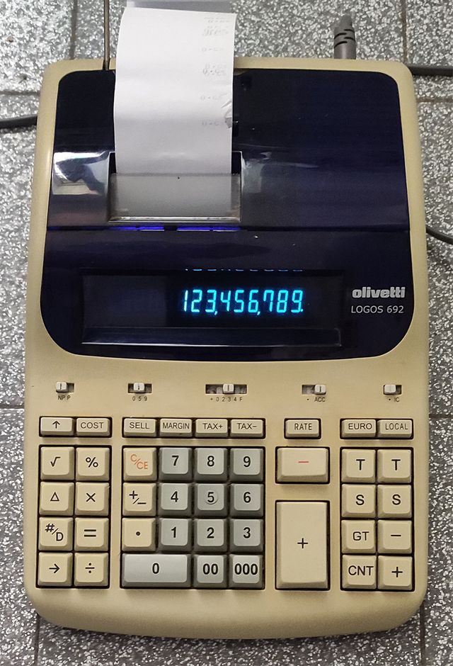 Calcolatrice Olivetti Logos 692