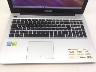 pc portatil asus f556u