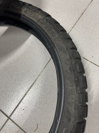 Neumáticos Pirelli Scorpion Trail 21 y 18