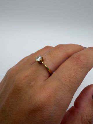 Anillo Solitario Oro Amarillo 18k Diamante