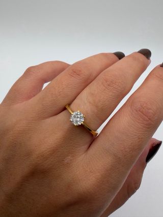 Anillo Solitario Oro Amarillo 18k Diamante