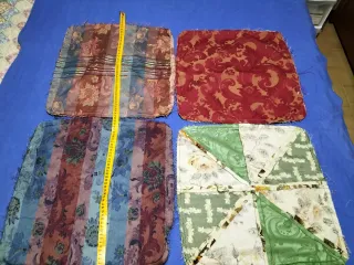 4 Stoffe Vintage per Cuscini