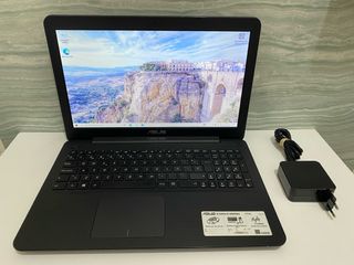 Portátil Asus Intel i7 12GB RAM