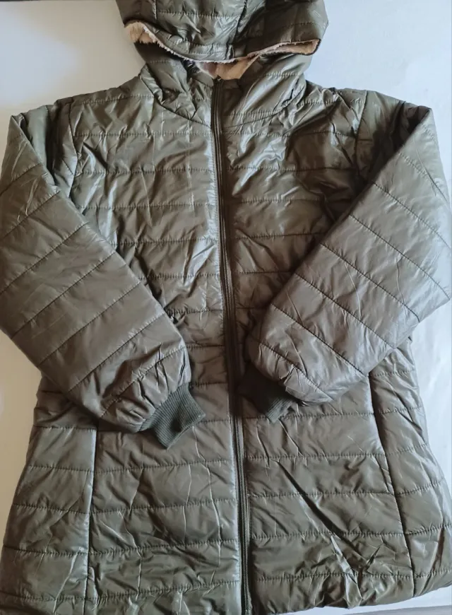 Abrigo NUEVO T,38-40