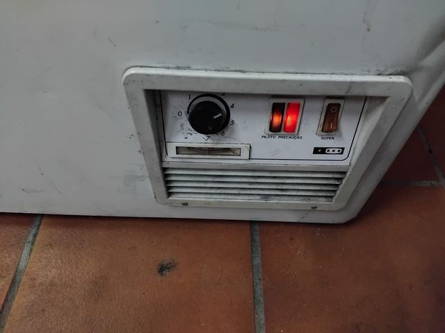 Arcón congelador blanco