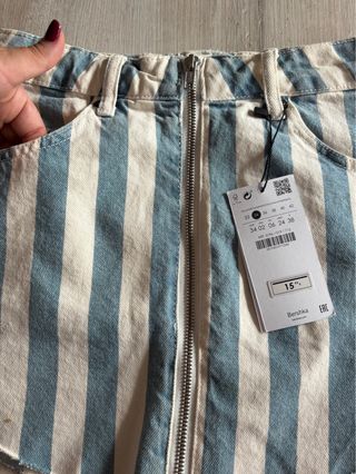 Minigonna Bershka a righe – simil jeans, taglia 34