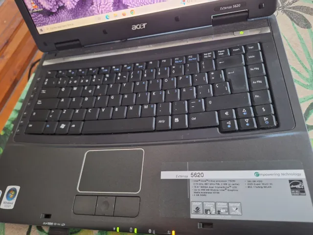 Portátil Acer Extensa 5620 Gris