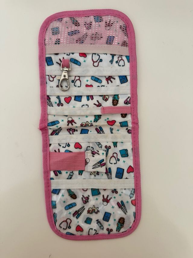 Salvabolsillos enfermería TCAE estampado