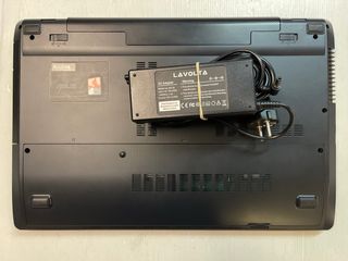 Portátil ASUS 17 Negro