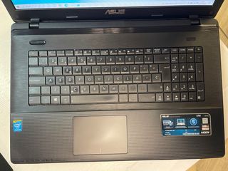 Portátil ASUS 17 Negro