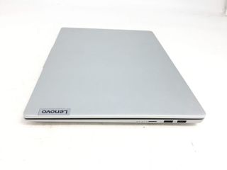 pc portatil lenovo 82xf