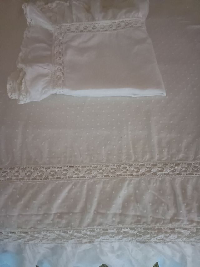 Colcha antigua plumeti  con cuadrante cama 90