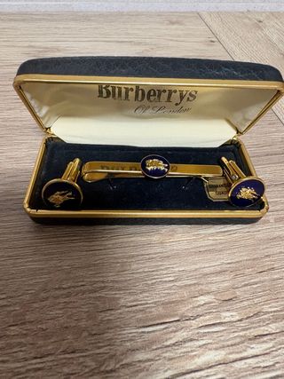 Conjunto Burberrys Corbata y Gemelos Azul Dorado