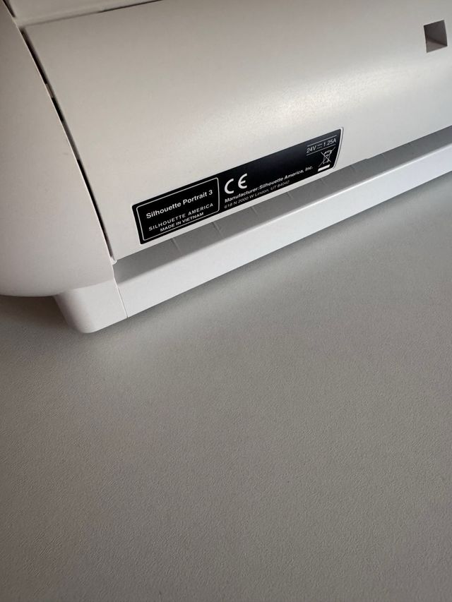 Silhouette Portrait 3 Cortadora