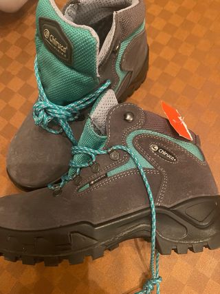 Botas Trekking Chiruca Massana 21 GORE-TEX nuevas.