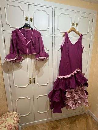 Traje de flamenca de diseñadora sin estrenar