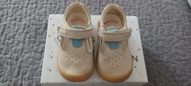 Zapatos bebé blanco y ante