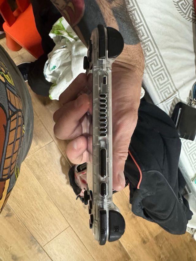 Retroid Pocket 4 + Tarjeta Memoria 1tb con juegos