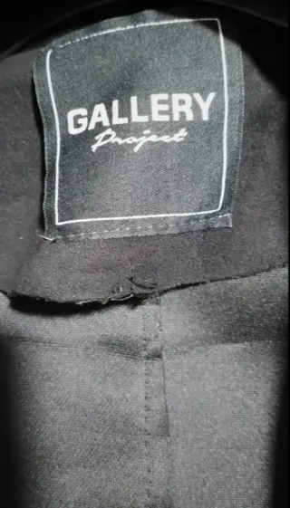 Poncho nero con frange GALLERY taglia unica